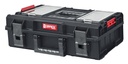Coffre de rangement QBrick QB12C One 200 Profi avec casiers de rangement dans le couvercle.