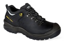 Chaussure basse en cuir pleine fleur hydrofuge noir, avec semelle synthétique anti-perforation et embout en acier 200J GRISPORT 801L S3 HRO HI SRC pointure 48